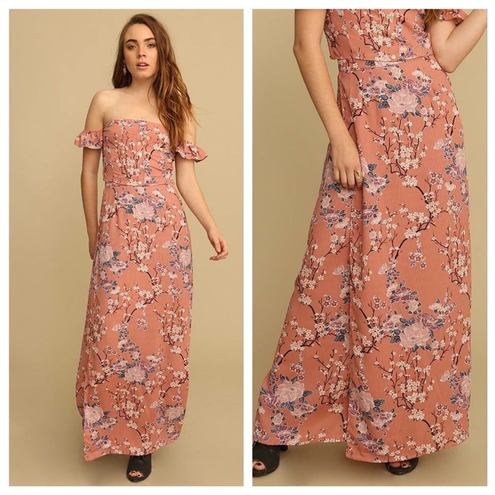 😻Floral Off Shoulder Crop Top + Maxi Skirt